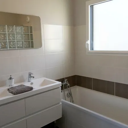 Meilleraie Piscine Chauffee Et En Options Les Sables-dʼOlonne