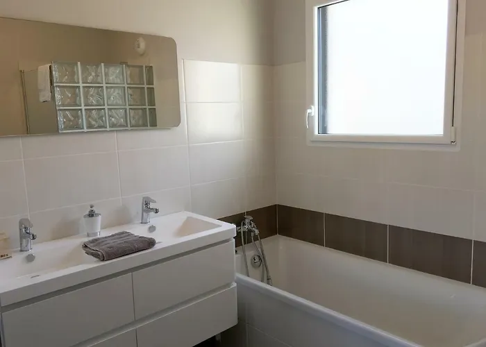 Meilleraie Piscine Chauffee Et En Options Les Sables-dʼOlonne